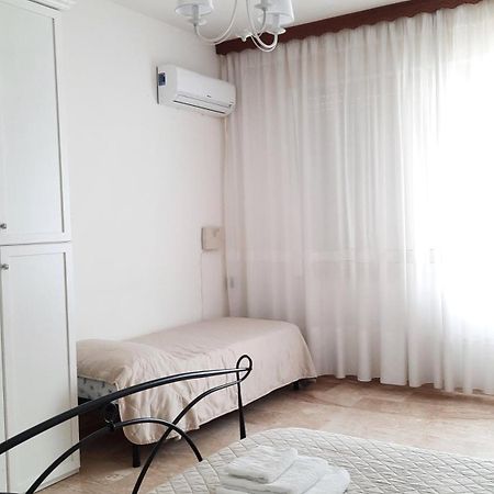 Apartamento Domuspes Sedilo Exterior foto