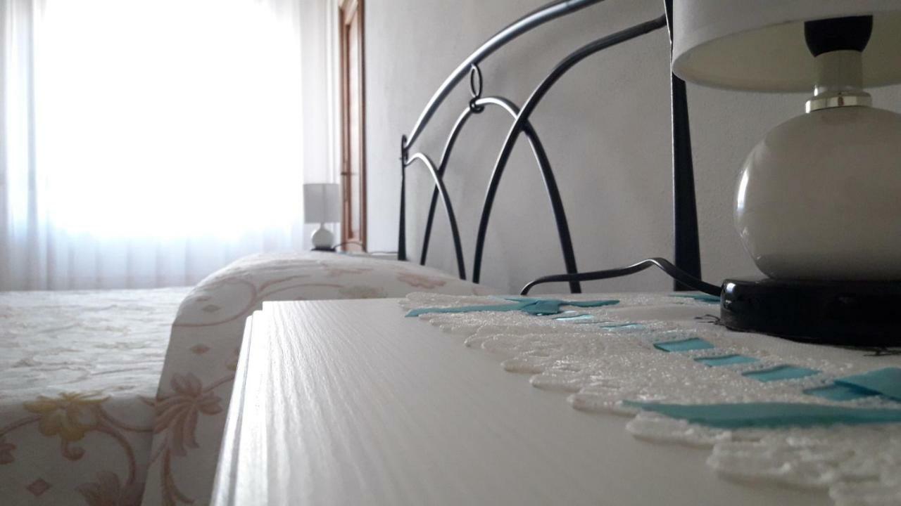 Apartamento Domuspes Sedilo Exterior foto