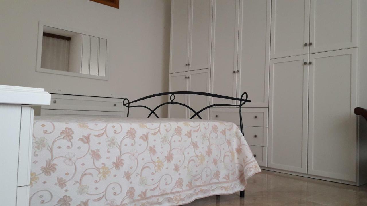 Apartamento Domuspes Sedilo Exterior foto